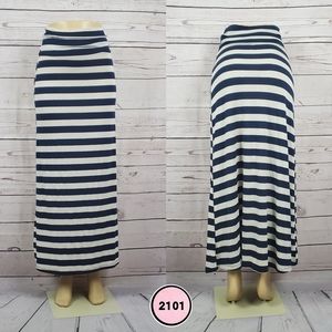 urban behavior medium stripe maxi skirt